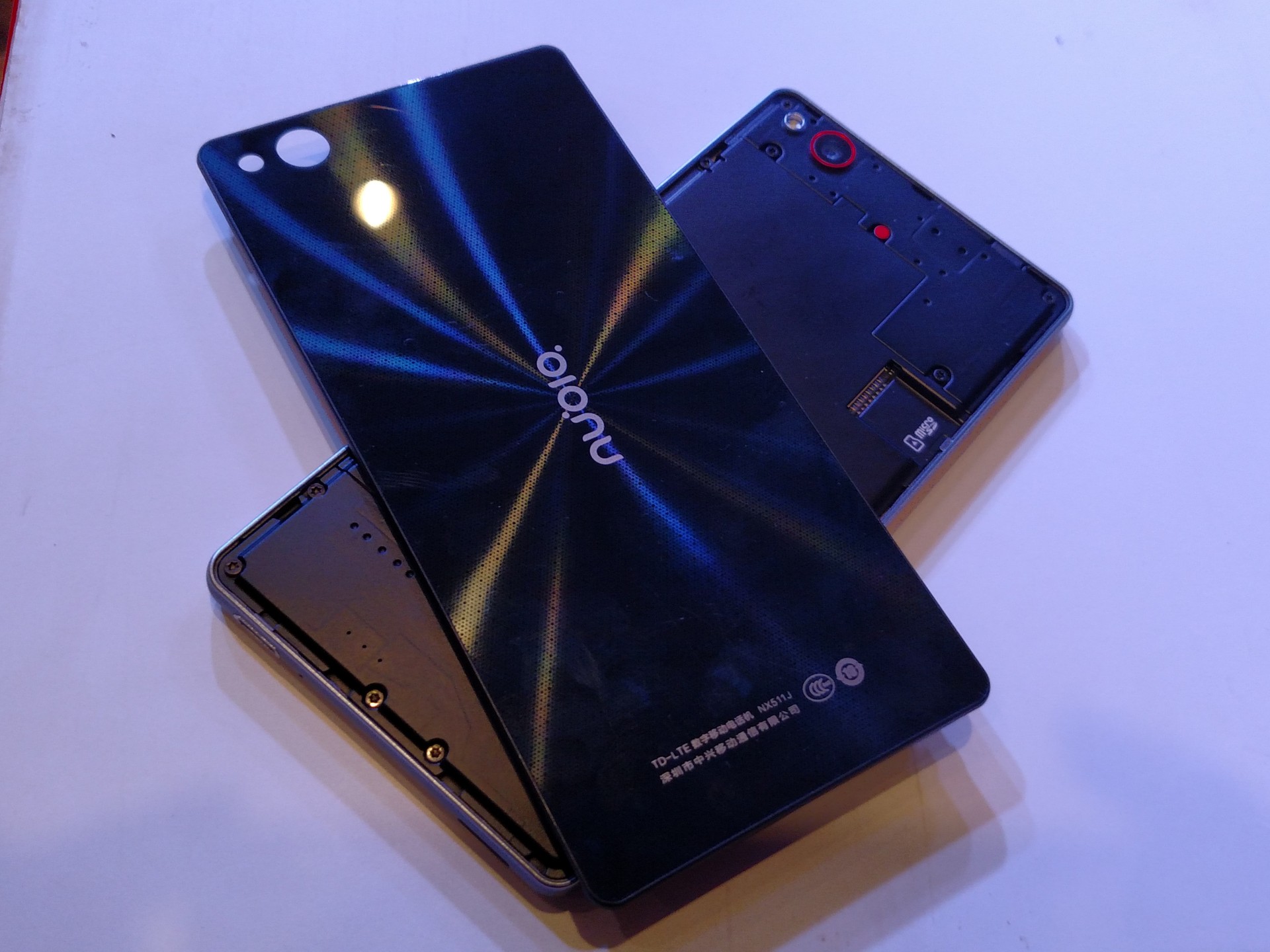 ZTE Nubia Z9 com 4 GB de RAM é lançado em território chinês