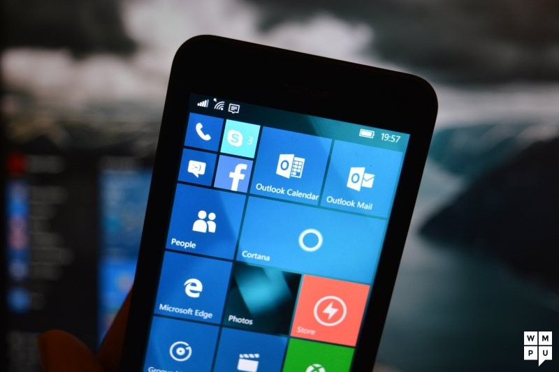 Build 10581 do Windows 10 Mobile aparece em vídeo - TudoCelular.com