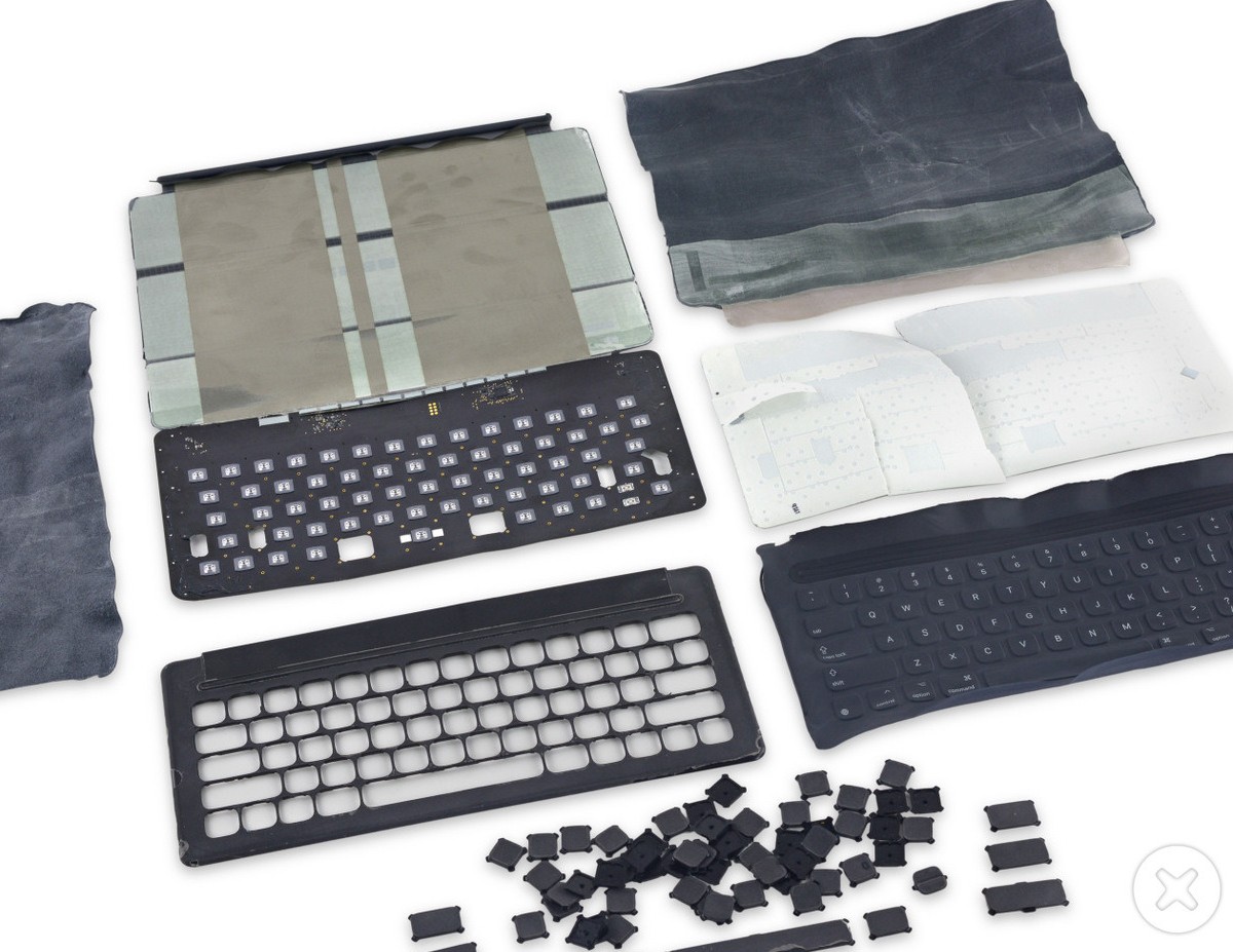 iPadのためのSmart Keyboard Smart Keyboard do iPad Pro é impossível de ser consertado