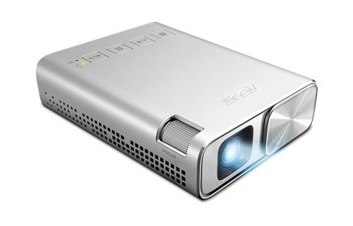 Asus lança ZenBeam E1, projetor portátil que carrega bateria e