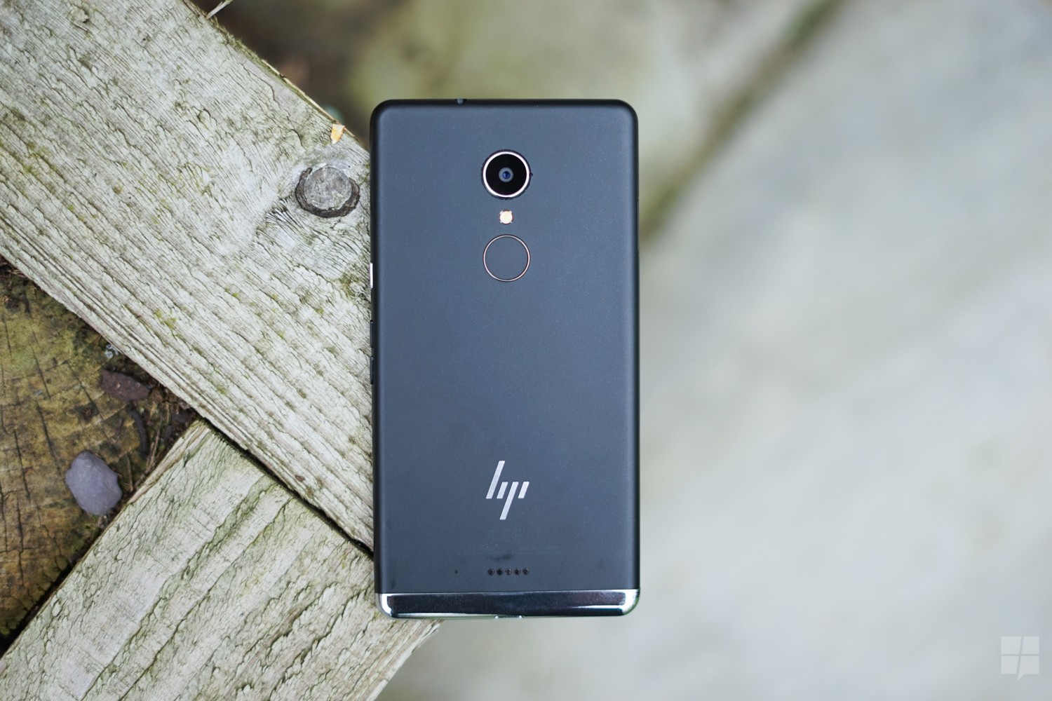 HP Elite X3' ganha belo desconto e está sendo vendido por menos da