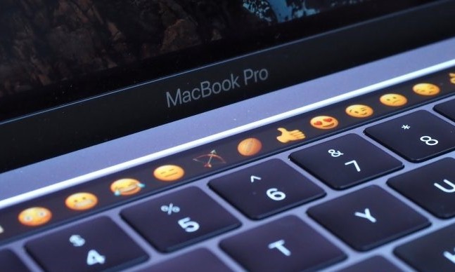 MacBook Pro de R$14 mil paga mico ao tentar rodar jogos mais recentes  [vídeo] 
