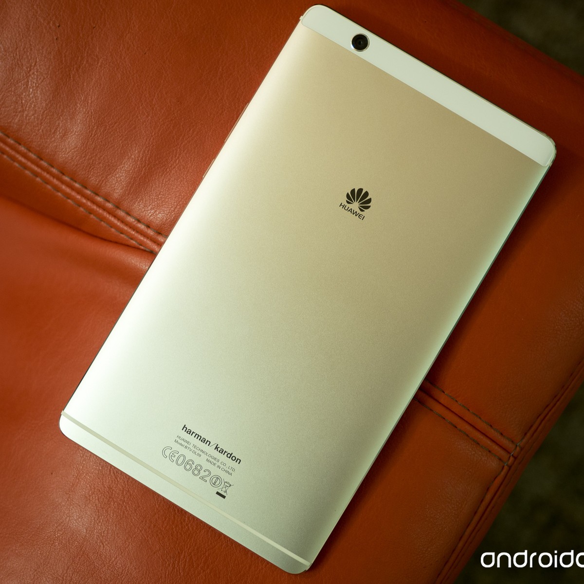 MediaPad M3 Lite passa por certificação de WiFi e tem preço