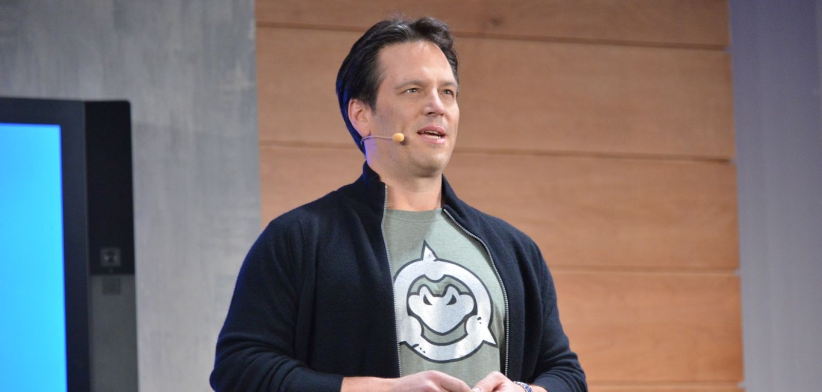 Phil Spencer fala sobre o futuro dos Filmes e Séries de exclusivos