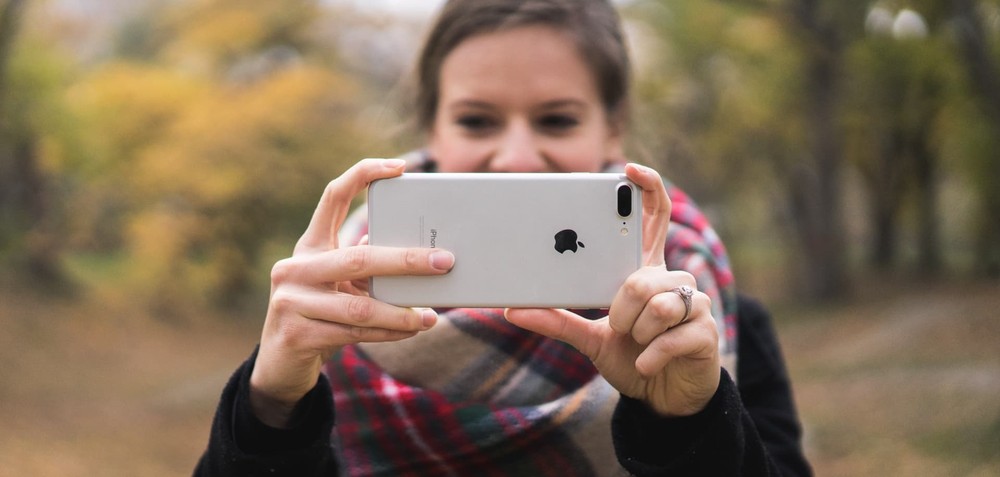 Você sabe o que é? Dicionário cita fanboy da Apple para descrever a palavra  sheeple 