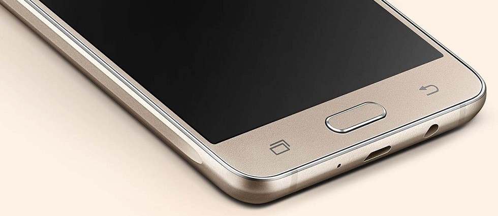 Celular baratinho da Samsung, J5 Prime acerta no custo-benefício -  09/08/2017 - UOL TILT
