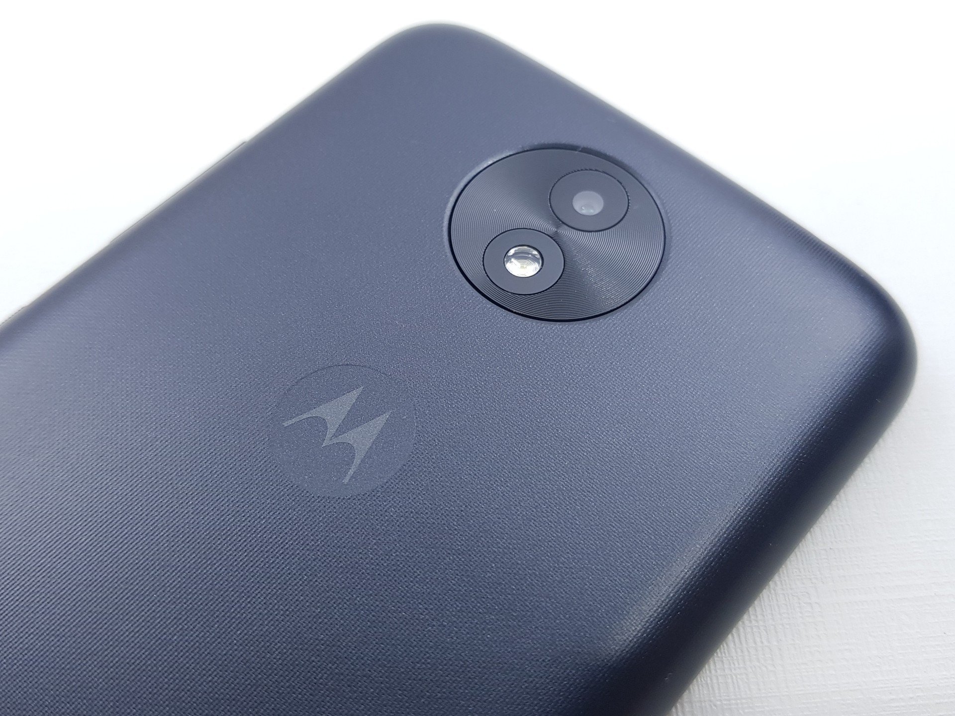 moto c2