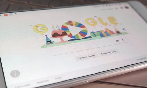 Google comemora seu aniversário de 19 anos com Doodle recheado de jogos 