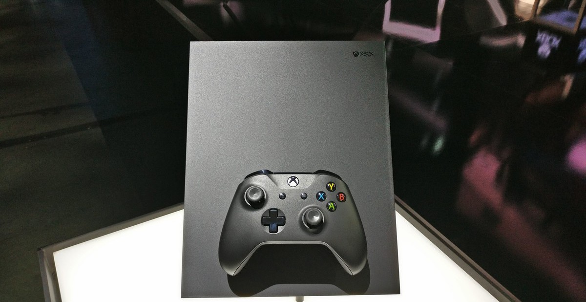 Xbox One X chega ao Brasil até o fim de 2017, promete Phil Spencer, Brasil  Game Show 2017