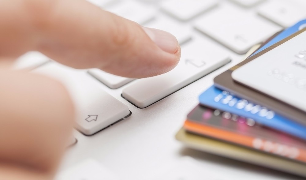 Teste de cartão de crédito é a fraude mais comum no e-commerce