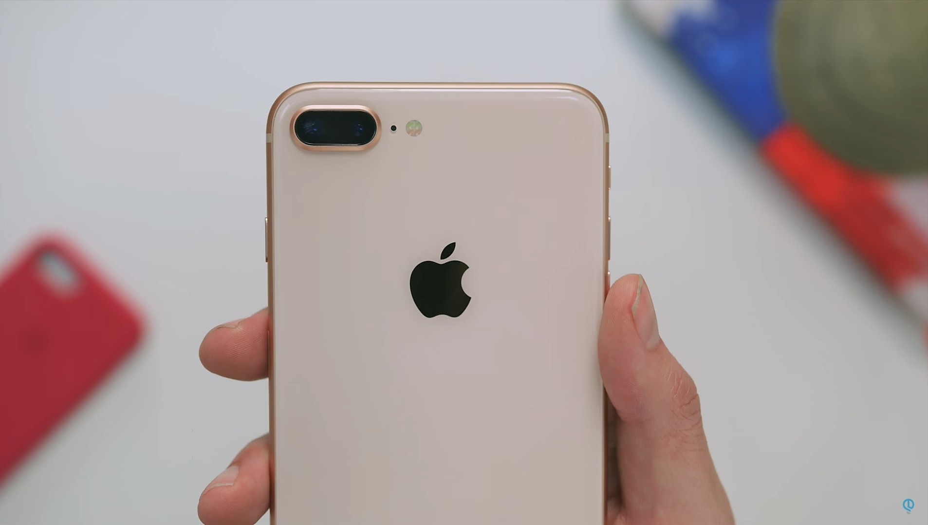 Версия айфона 8 плюс. Iphone iphone 8 plus. Айфон 8 и айфон 8 плюс. Iphone 8 iphone 8 plus. Iphone 8 plus narxi.