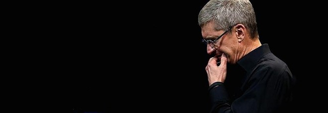 Até o CEO da Apple: Epstein teria tentado aproximar Tim Cook de chefe do Windows