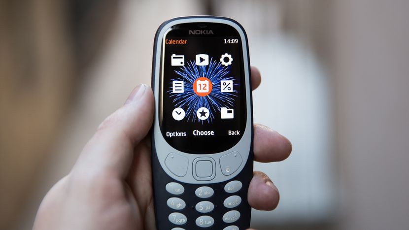 Haja estmago: Nokia 3310 removido do corpo de presidirio no Kosovo