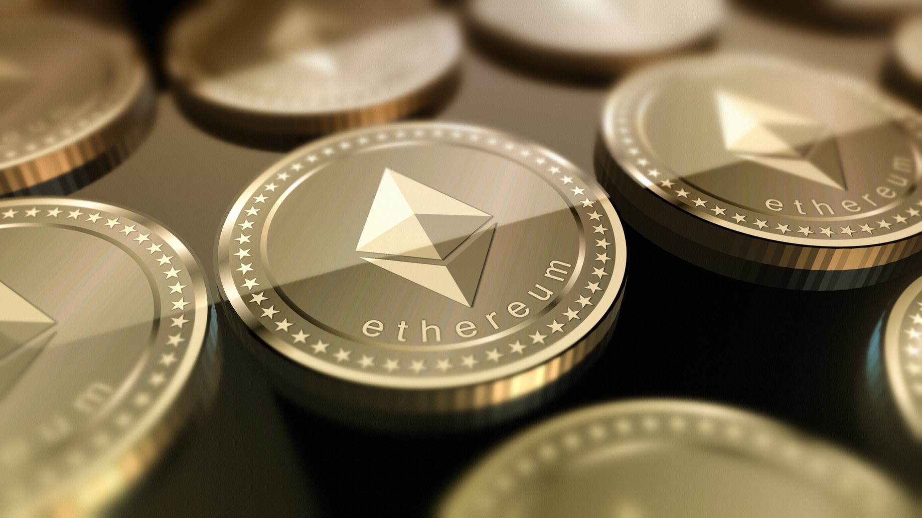 Em alta! Ethereum chega a US$ 4,4 mil, o maior valor da história da  criptomoeda - Tudocelular.com