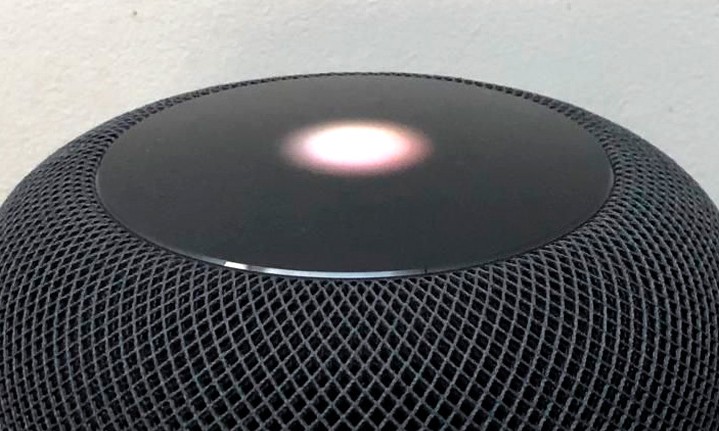 Apple anuncia HomePod Mini com reconhecimento de voz personalizado