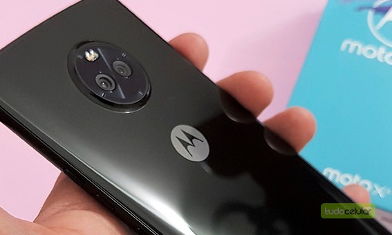 Já atualizou aí? Moto X4 Android One Edition ganha versão 8.1 do