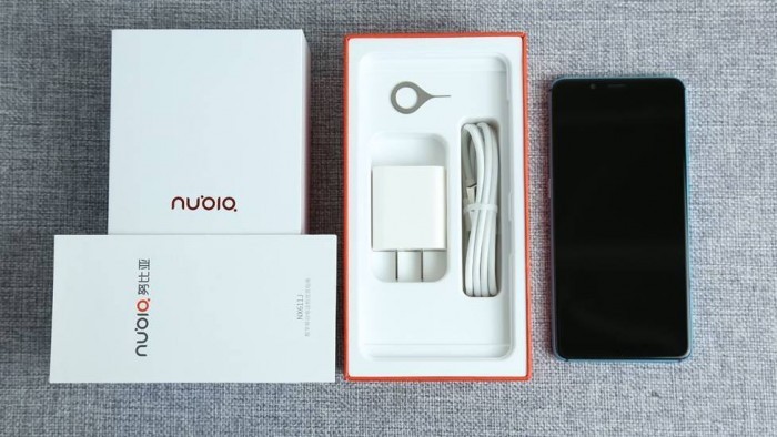 ZTE lança Nubia Z18 mini com Snapdragon 660 e inteligência