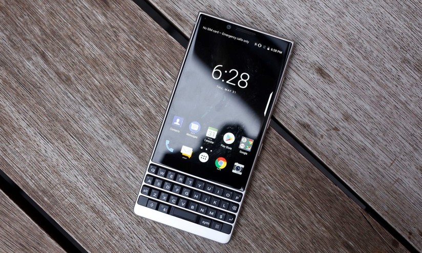BlackBerry Key2 é anunciado com teclado físico, câmera dupla
