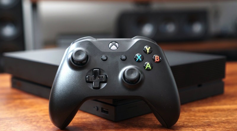 Xbox One S recebe bundles de Minecraft e Sombras da Guerra