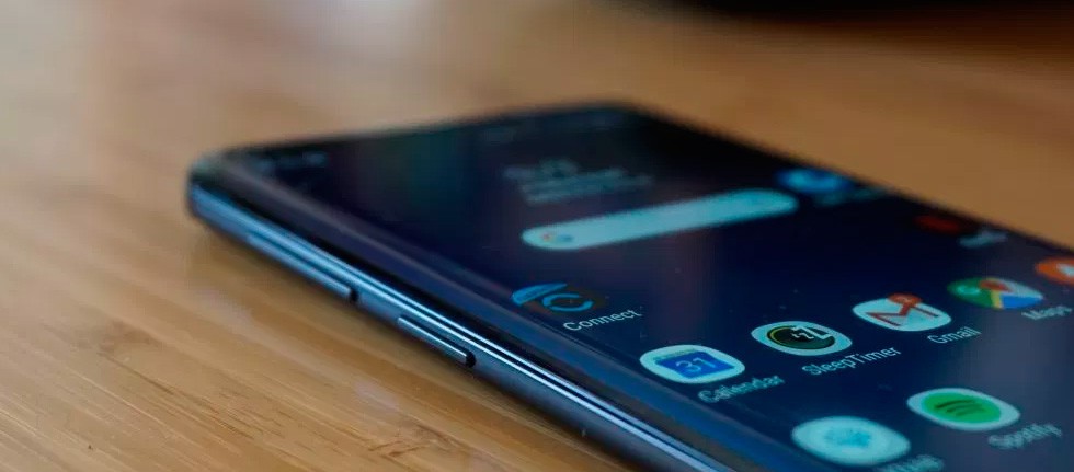 Galaxy S10 deve usar nova tecnologia para aumentar tamanho de bateria, mas  há um porém 