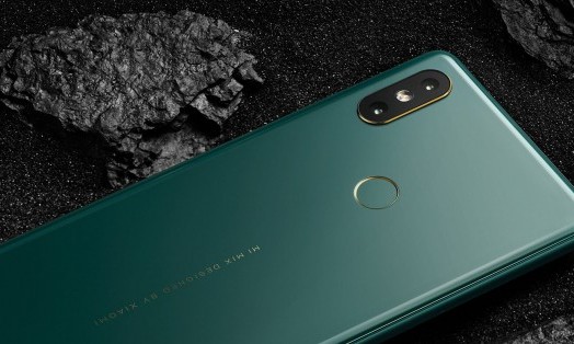 Xiaomi Mi Mix 2S: primeira leva da edição Verde Esmeralda já