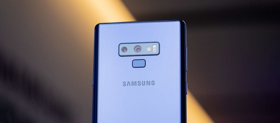 Galaxy Note 9 e S9: custom ROM promete levar recursos de IA da Samsung para o aparelho