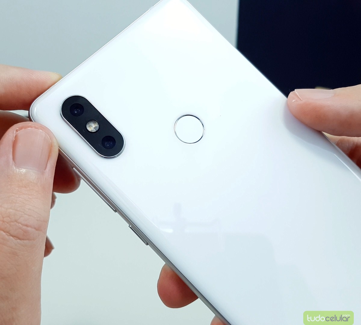 Alerta de Oferta: Xiaomi Mi Mix 2S a partir de R$ 1.553