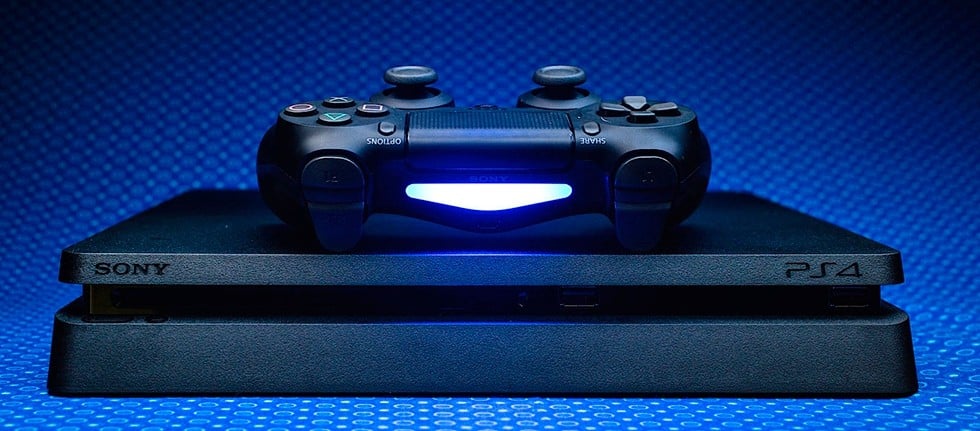 PS4 Pro abusa dos exclusivos para compensar hardware inferior ao Xbox One X