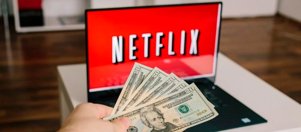 Netflix cobrará taxa extra de quem usar a conta em mais de uma