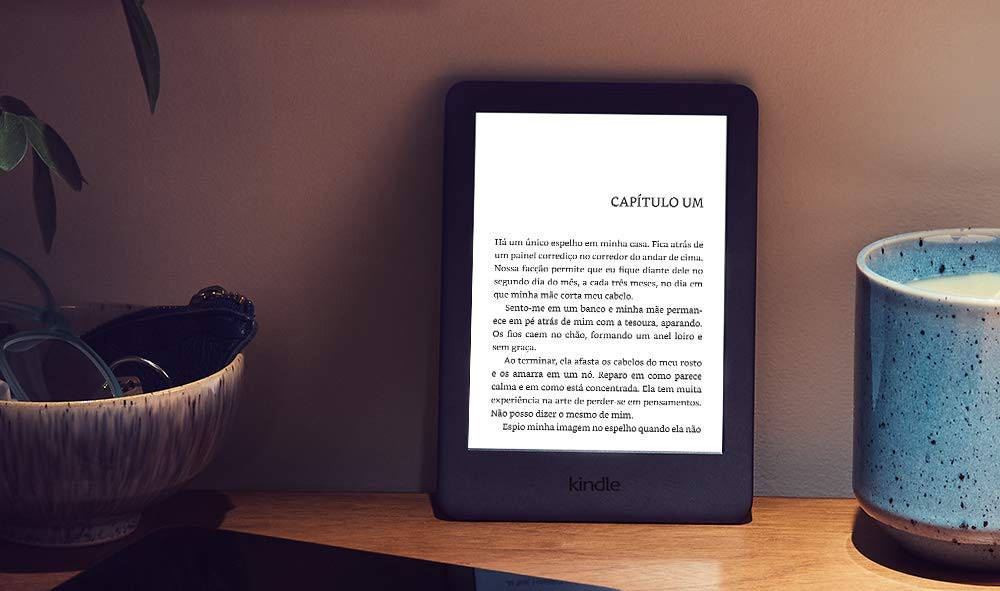 lança novo Kindle com design renovado, tela retroiluminada