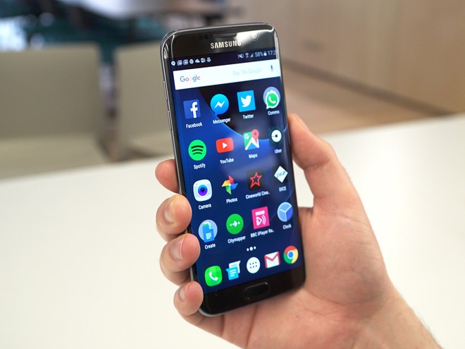 Samsung Galaxy S7, A5 (2017) e A8 (2018) recebem a atualização de maio do  Android 