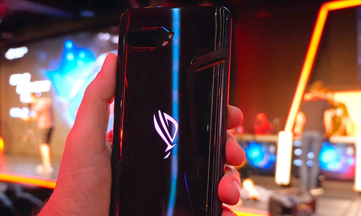 ASUS ROG Phone 2 é oficializado com tela HDR de 120 Hz e bateria