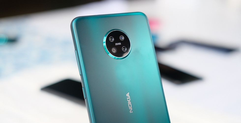 Lembra-se deste Nokia? Está de volta