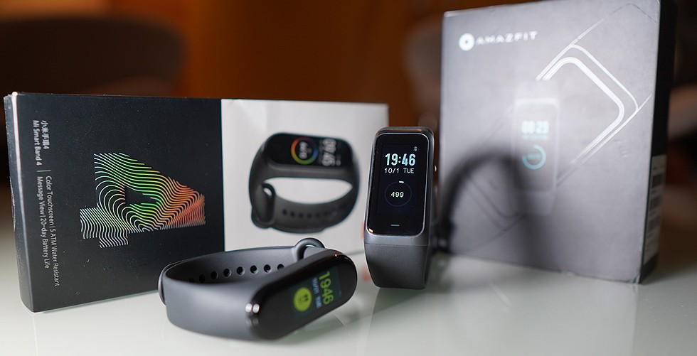 Amazfit cor 2 vs mi band 4 sale