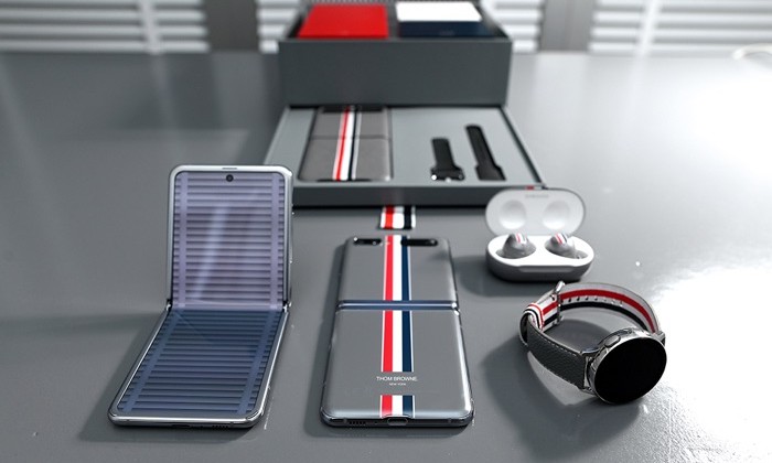【ジャンク】GalaxyZ Flip3 Thom Browne 本体のみ　US版 Galaxy Z Flip Thom Browne Edition esgota em poucas horas mesmo
