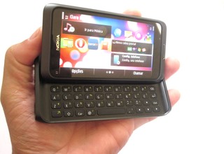 Nokia E7 - Ficha Técnica - TudoCelular.com