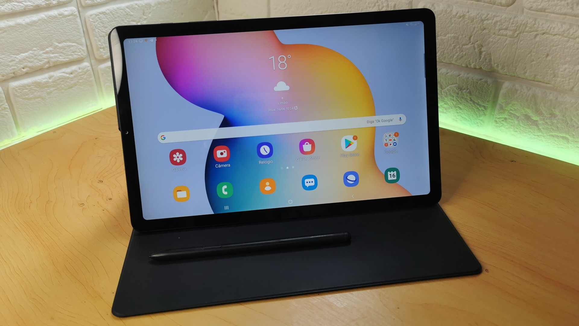 Samsung Galaxy Tab S6 Lite gets January 2022 security patch thumbnail