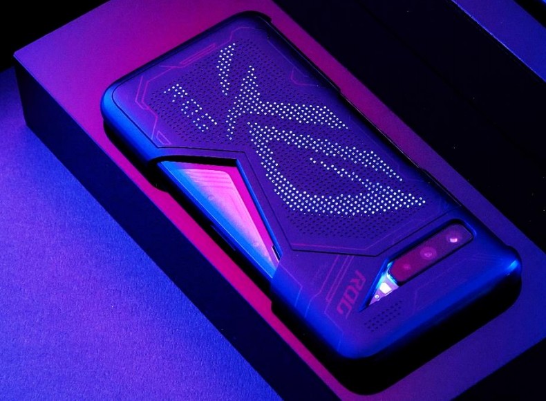 Acessórios do ROG Phone 3 têm detalhes revelados um dia antes do