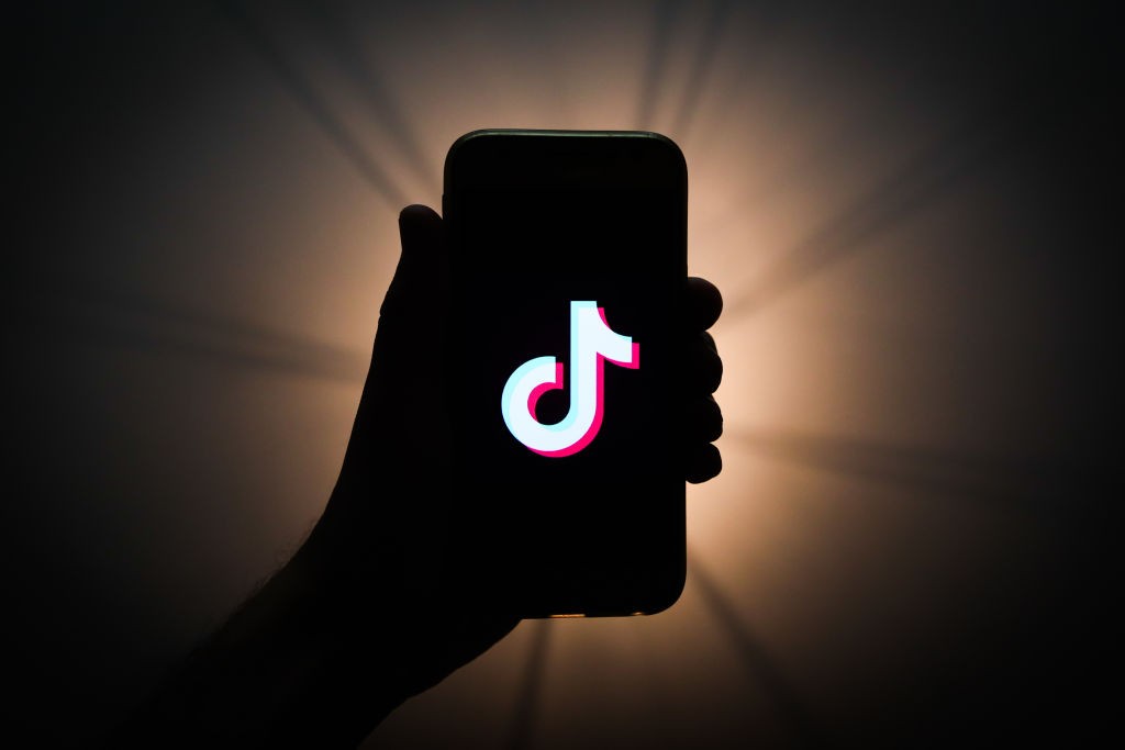 TikTok testa uploads de vídeos com duração de até 15 minutos