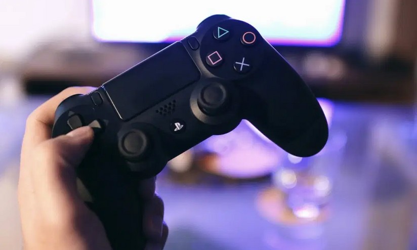 PS Plus: Control e Concrete Genie são jogos grátis do PS4/PS5 em