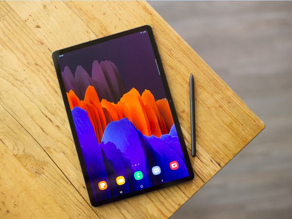 Galaxy Tab S7 Lite tem design revelado com bordas finas, som AKG e suporte para S Pen