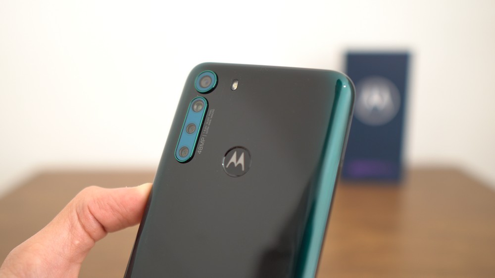 Smartphone Motorola Moto G8, Azul Capri, Dual Chip, Tela 6,4, Câm Traseira  16+8+2MP e Frontal 8MP, 64GB - Moto G8 - Magazine Luiza