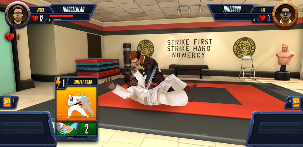 Cobra Kai ganha jogo de cartas para Android e iOS 