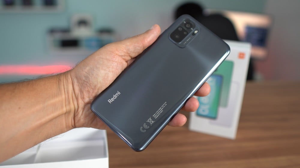 Galaxy A22 vs Redmi Note 10: melhor celular acessível para comprar é o?