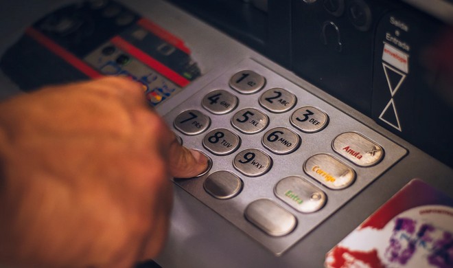 Claro e TecBan desenvolvem primeiro caixa eletrônico com tecnologia 5G da  América Latina - TudoCelular.com