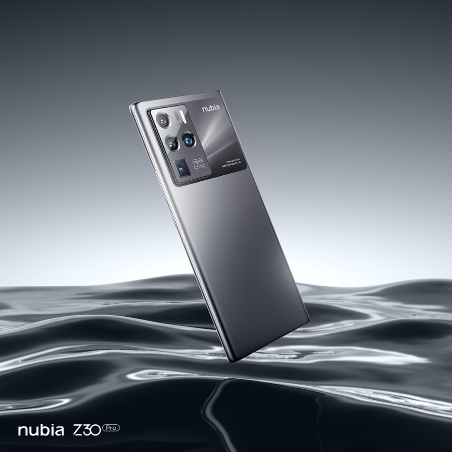 Nubia X, celular de duas telas da ZTE, ganha versão com 5G