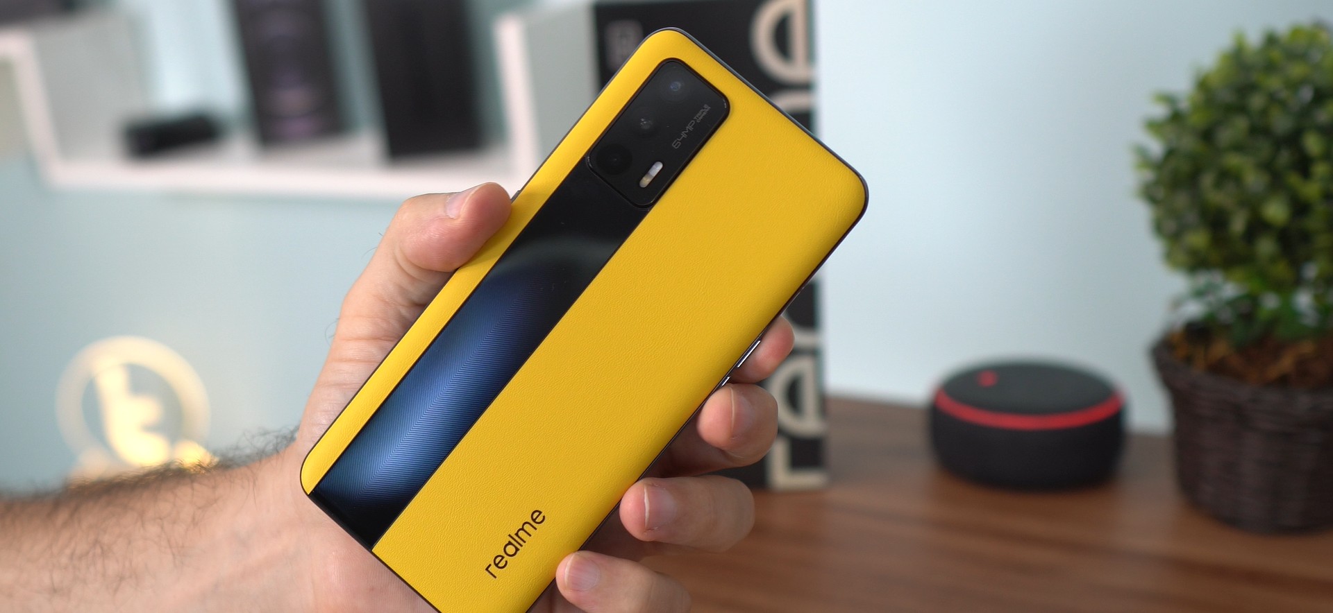 Realme GT 5G: celular top de linha mais barato com Snapdragon 888