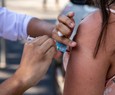 Rio de Janeiro deve prorrogar a obrigatoriedade do "passaporte da vacina" contra a Covid-19