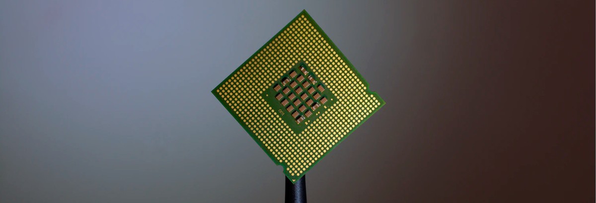 AMD considera una fuerte inversión en la construcción de chips ARM