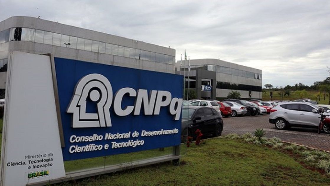 Lattes e outros servios do CNPq saem do ar aps problemas nos servidores; entidade comenta o caso